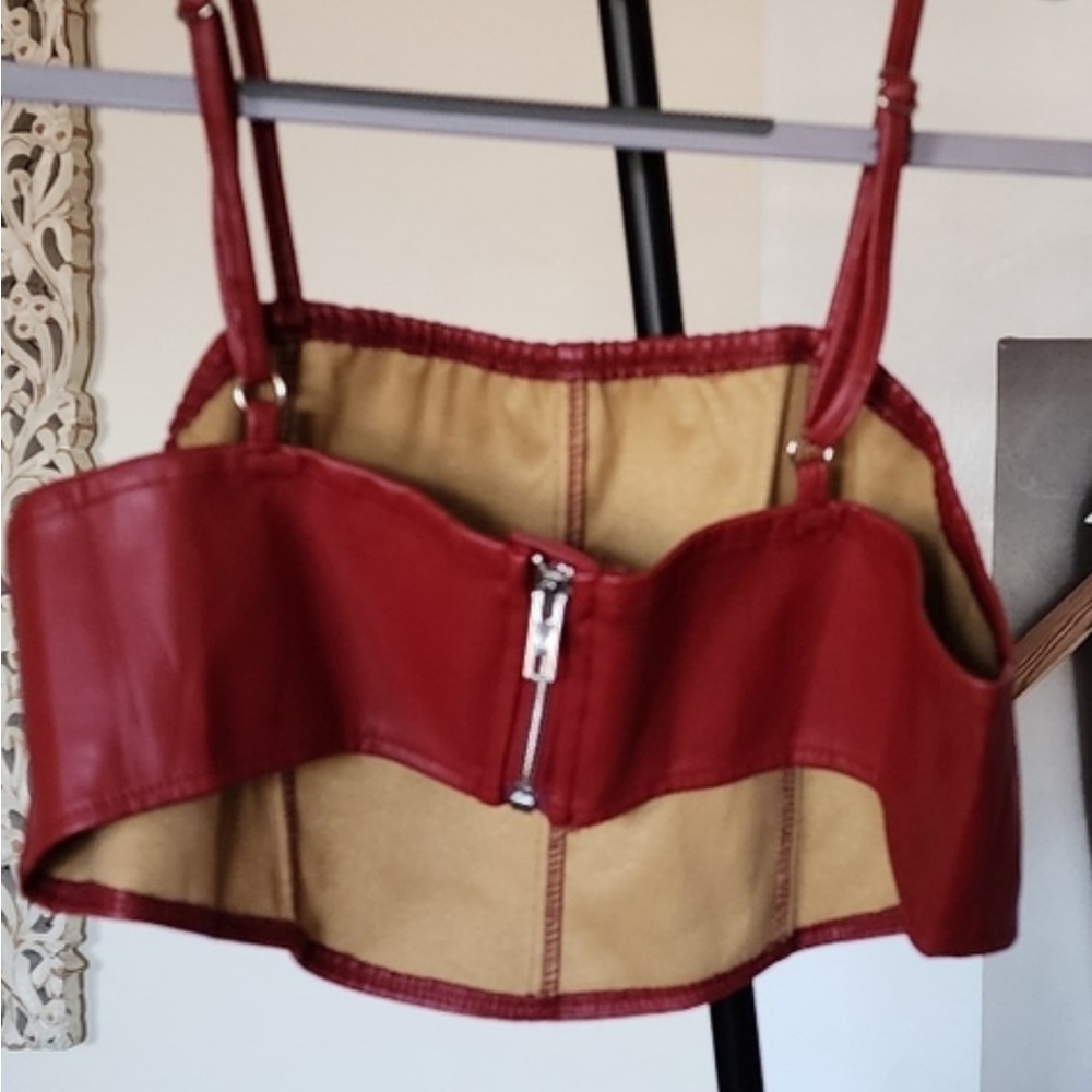 NWT-Vegan Leather Crop Top Red Size L ptp 17.5 + - Picture 2 of 2